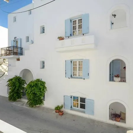 Helen Apartment Naxos City