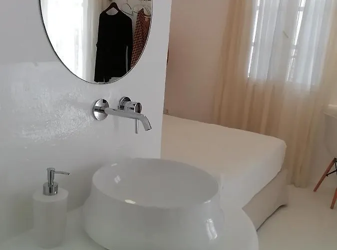 Helen Апартаменты